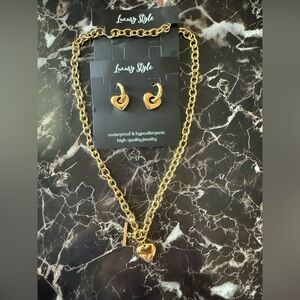 Gold-Tone Waterproof 18k gold plated Chain Necklace and Heart Earrings Set